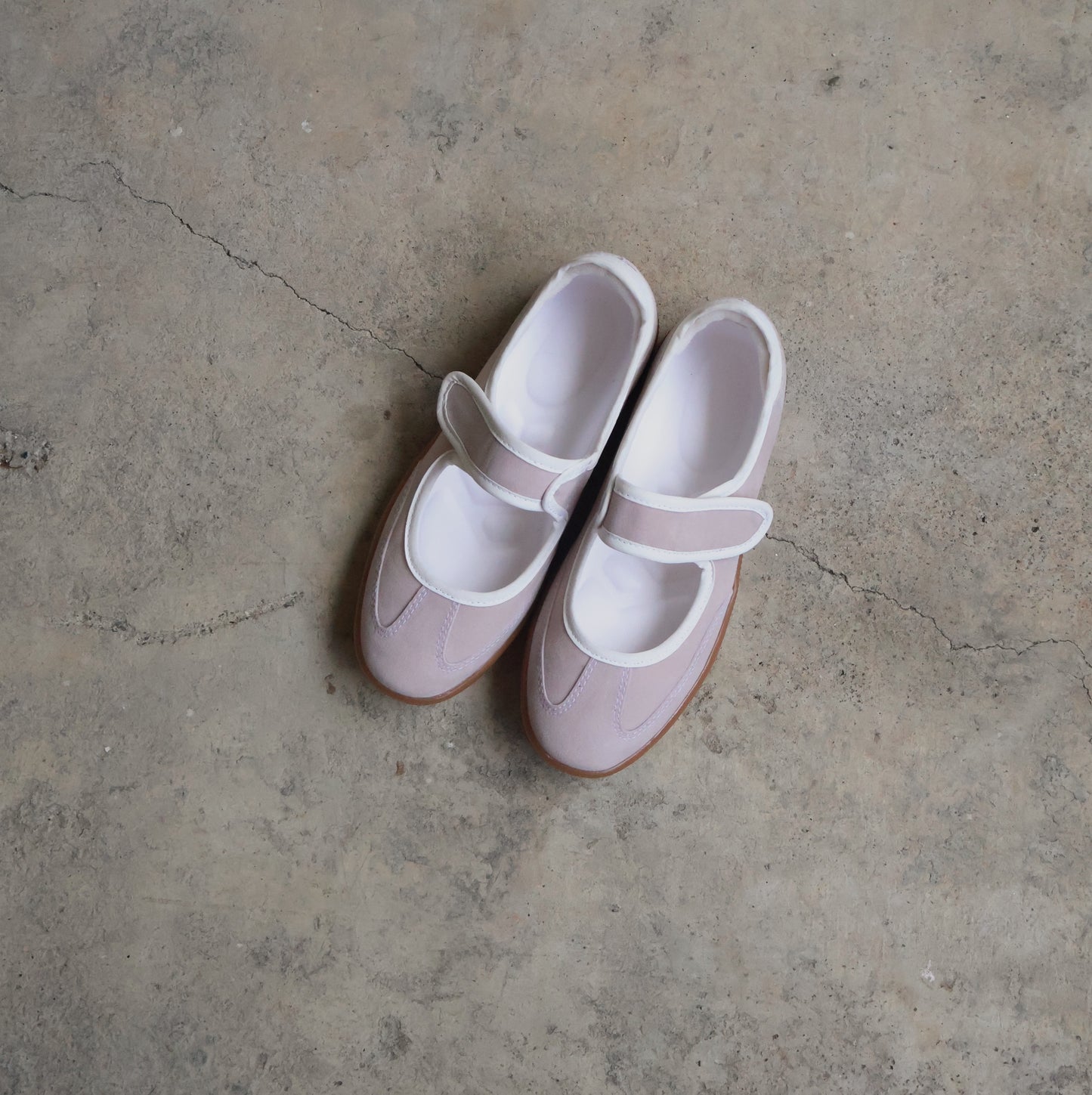 Sneaky MJ Soft Pink