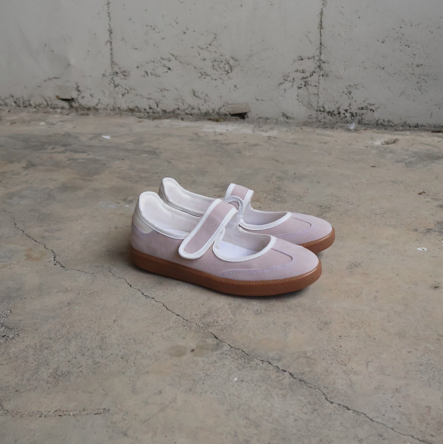 Sneaky MJ Soft Pink