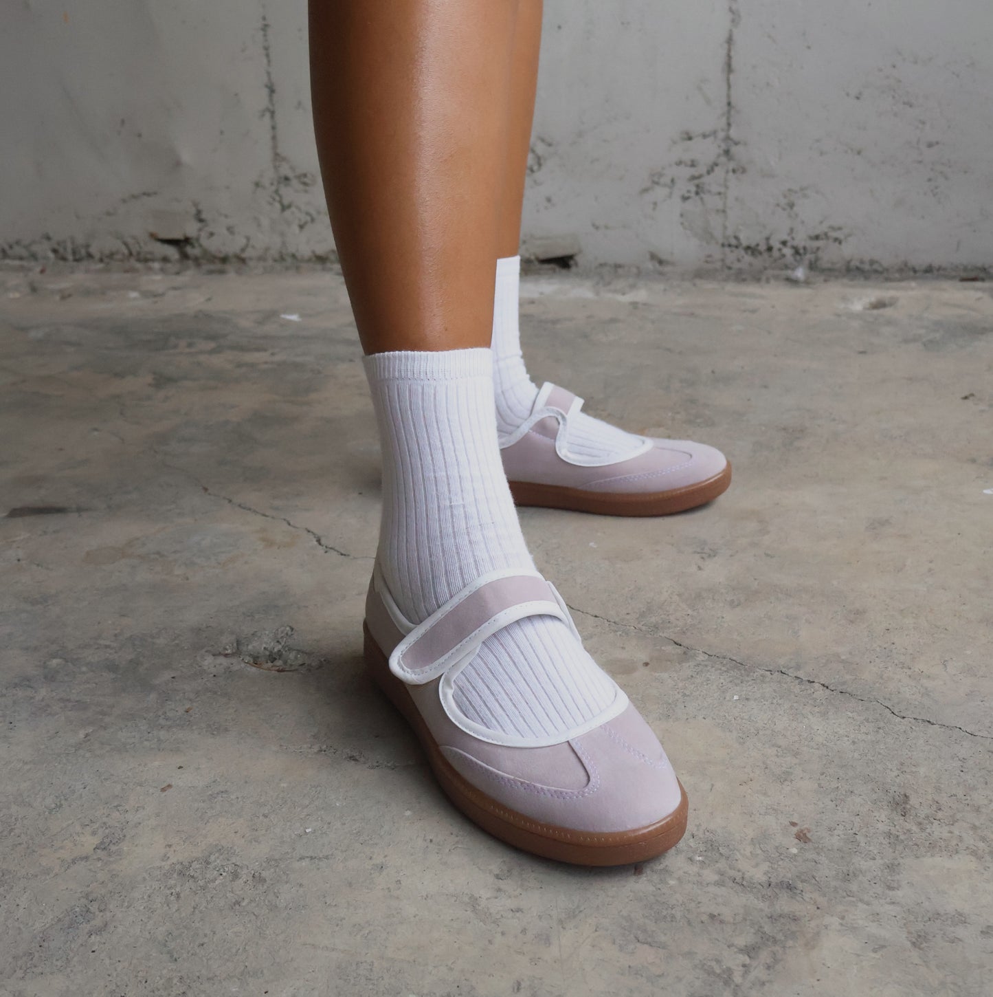 Sneaky MJ Soft Pink