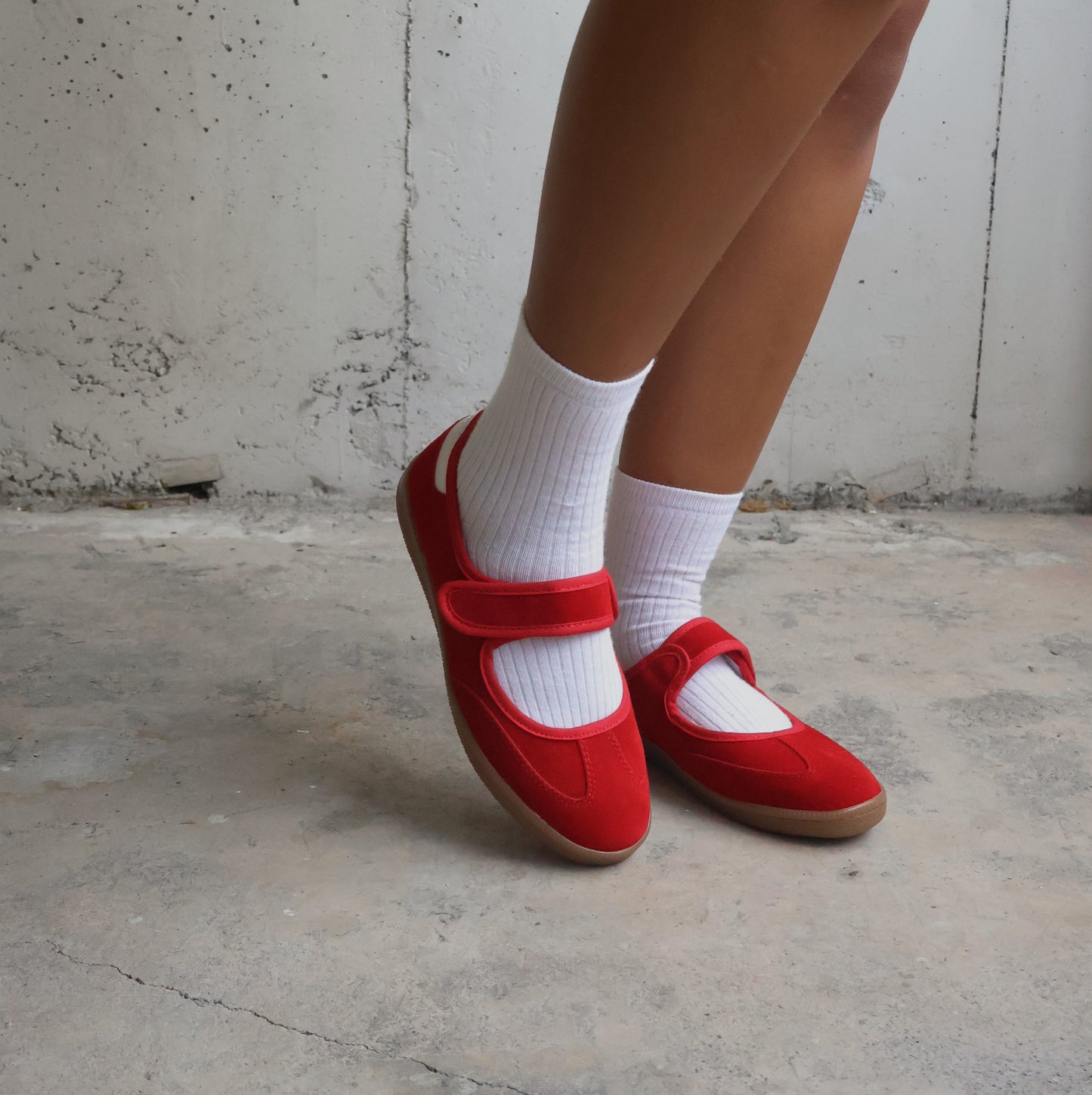 Sneaky MJ Rojo