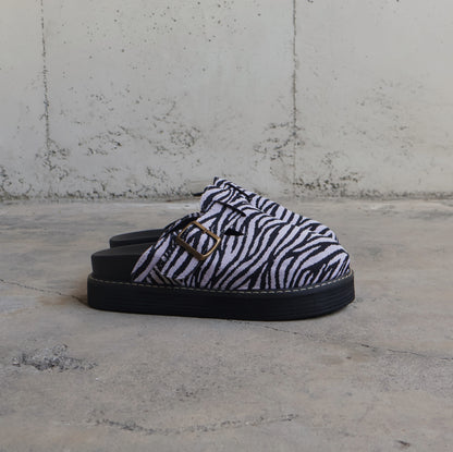 Chunky Palomino 🦓 Zebra