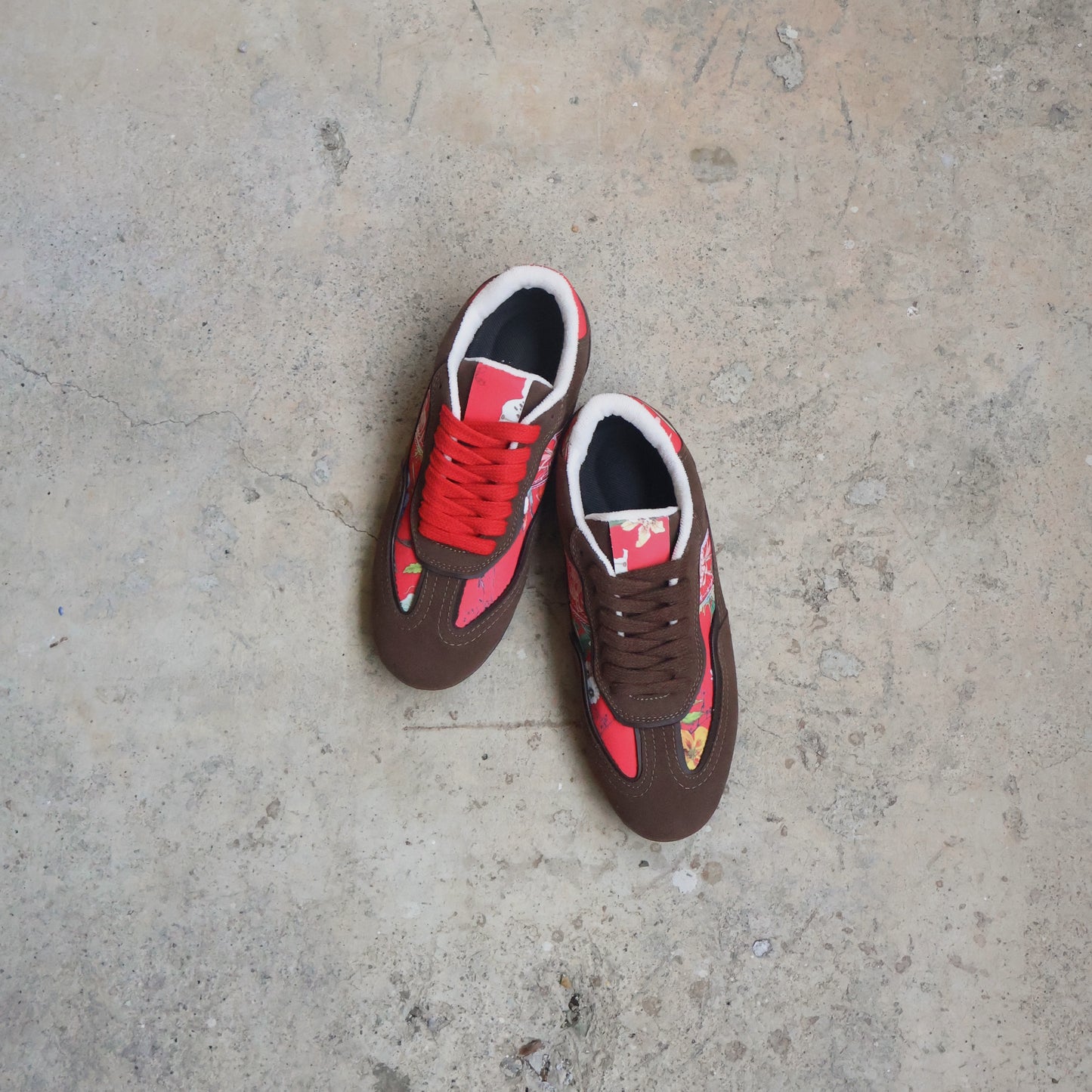 GT Florals Choco